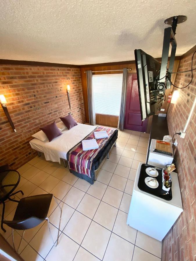 Proserpine Motor Lodge Eksteriør bilde