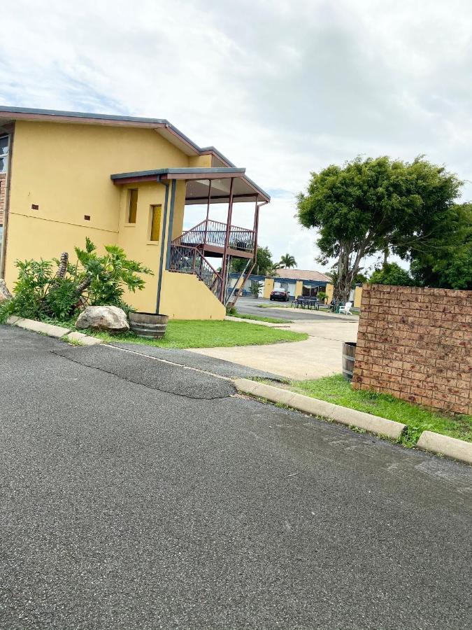Proserpine Motor Lodge Eksteriør bilde
